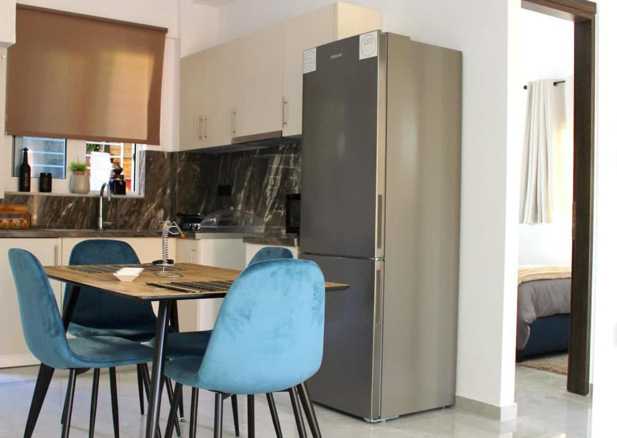 Patras Cozy Nest In The Vibrant City Center Eksteriør billede