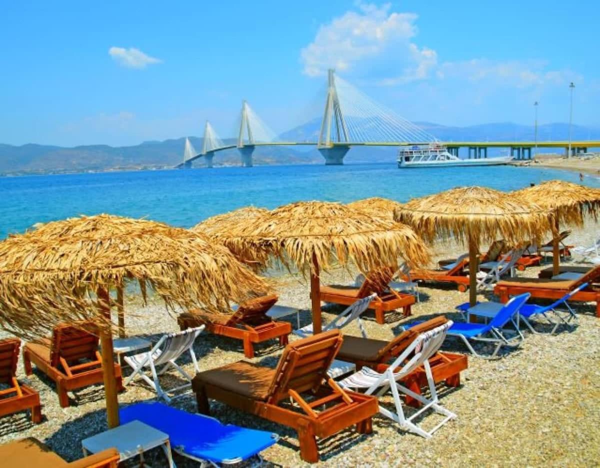 Patras Cozy Nest In The Vibrant City Center Eksteriør billede
