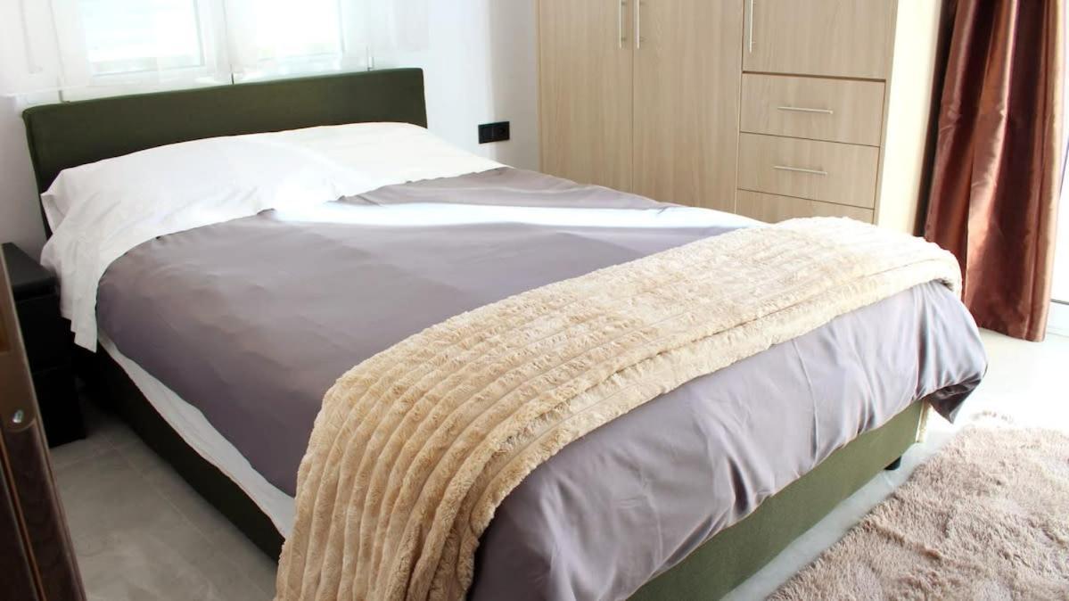 Patras Cozy Nest In The Vibrant City Center Eksteriør billede